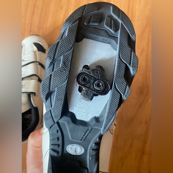 Pearl Izumi Clip in Bike Shoes - Picture 5 of 5